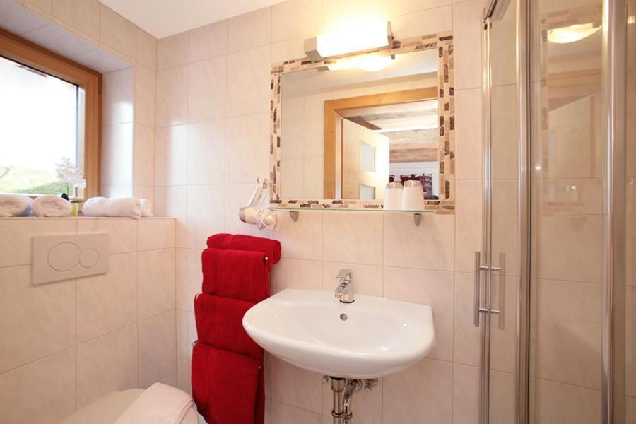 Chalet Der Bichlhof Zell am See Room photo